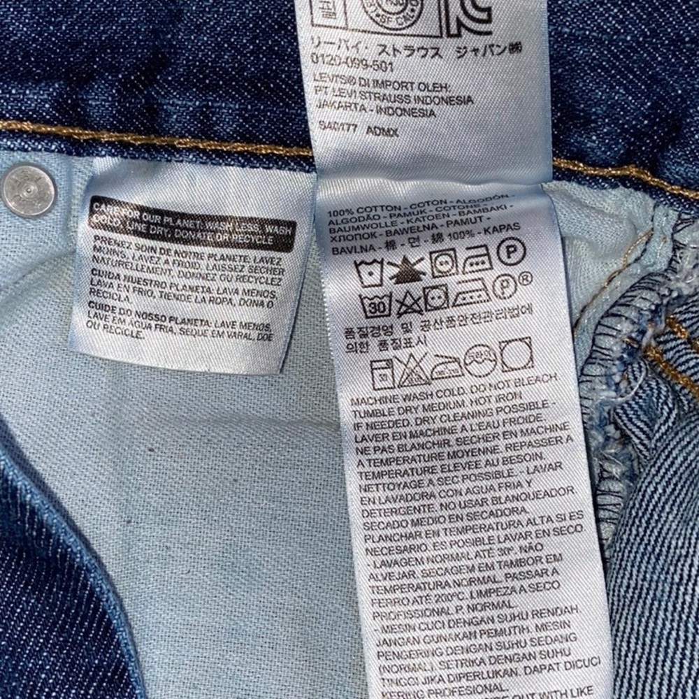 Levi’s 505 Blue Jean Shorts 30 Inch Waist - Picture 5 of 6